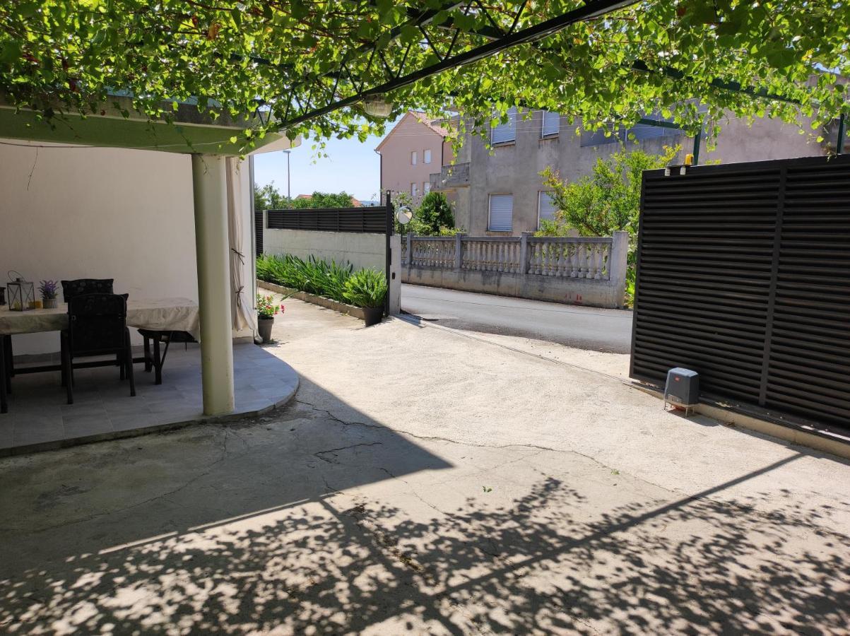 Kaštela Apartments Valeria מראה חיצוני תמונה