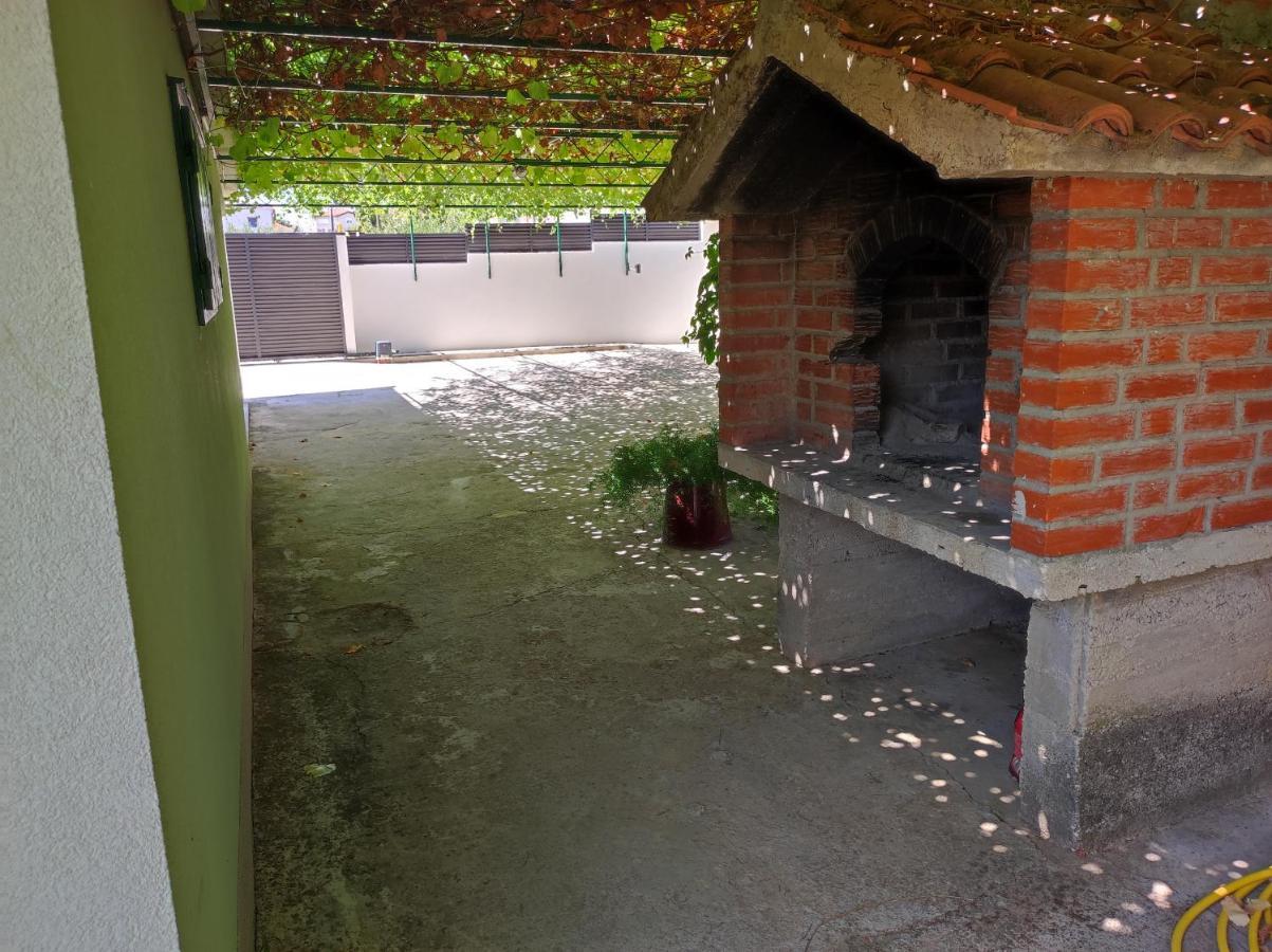 Kaštela Apartments Valeria מראה חיצוני תמונה