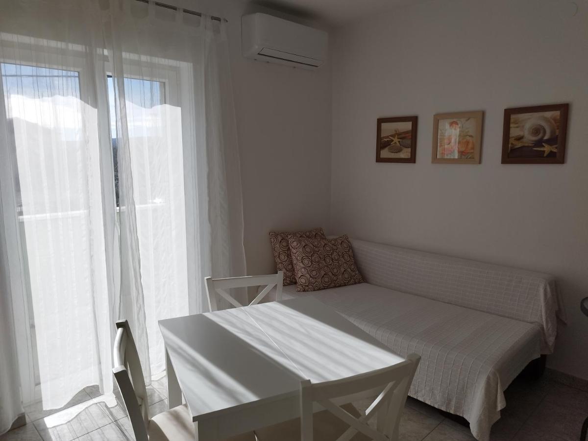 Kaštela Apartments Valeria מראה חיצוני תמונה
