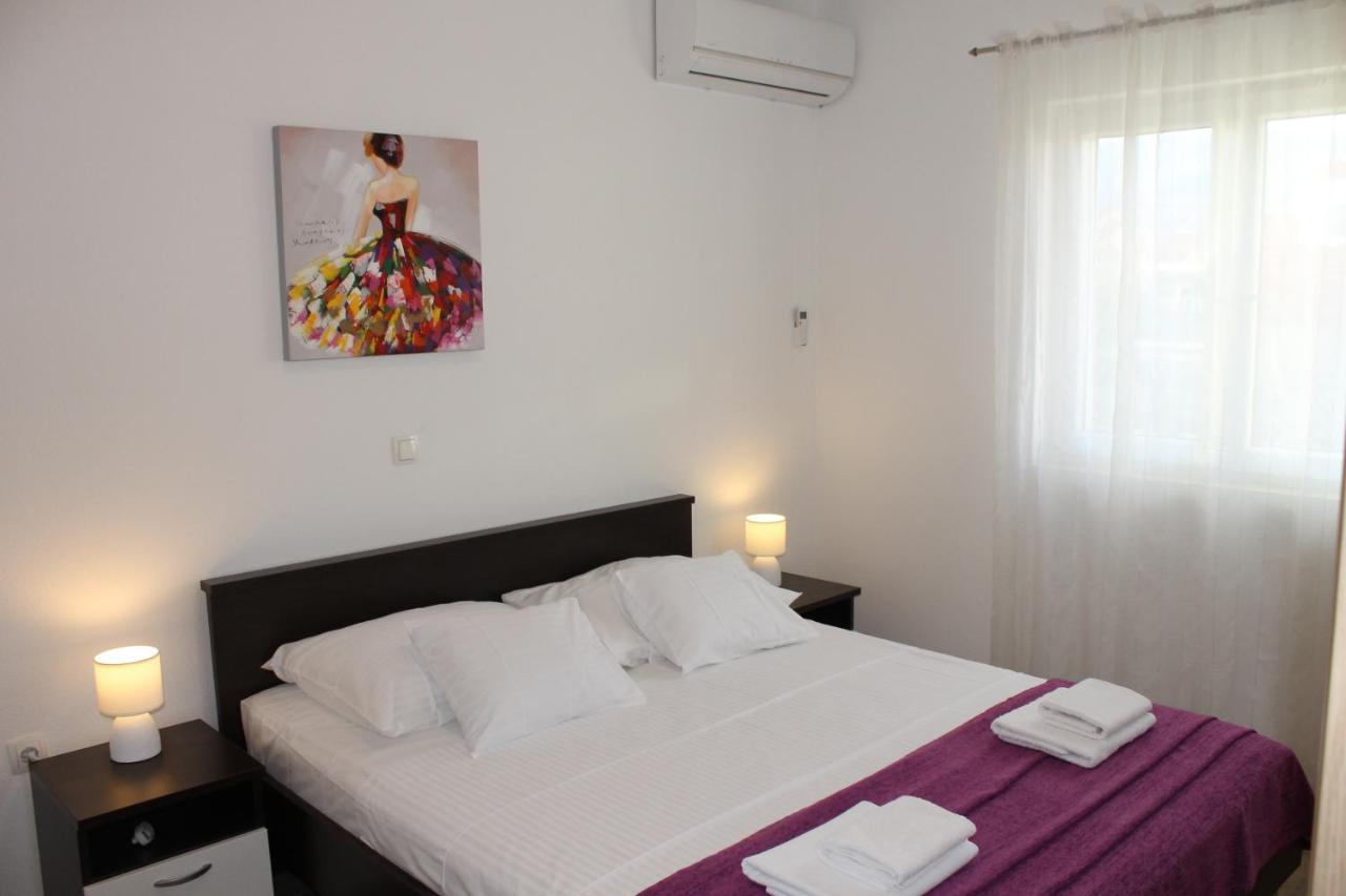 Kaštela Apartments Valeria מראה חיצוני תמונה