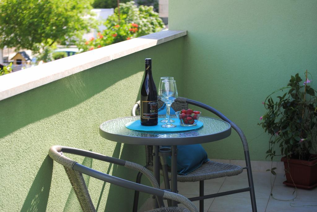 Kaštela Apartments Valeria מראה חיצוני תמונה