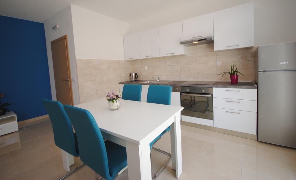 Kaštela Apartments Valeria מראה חיצוני תמונה