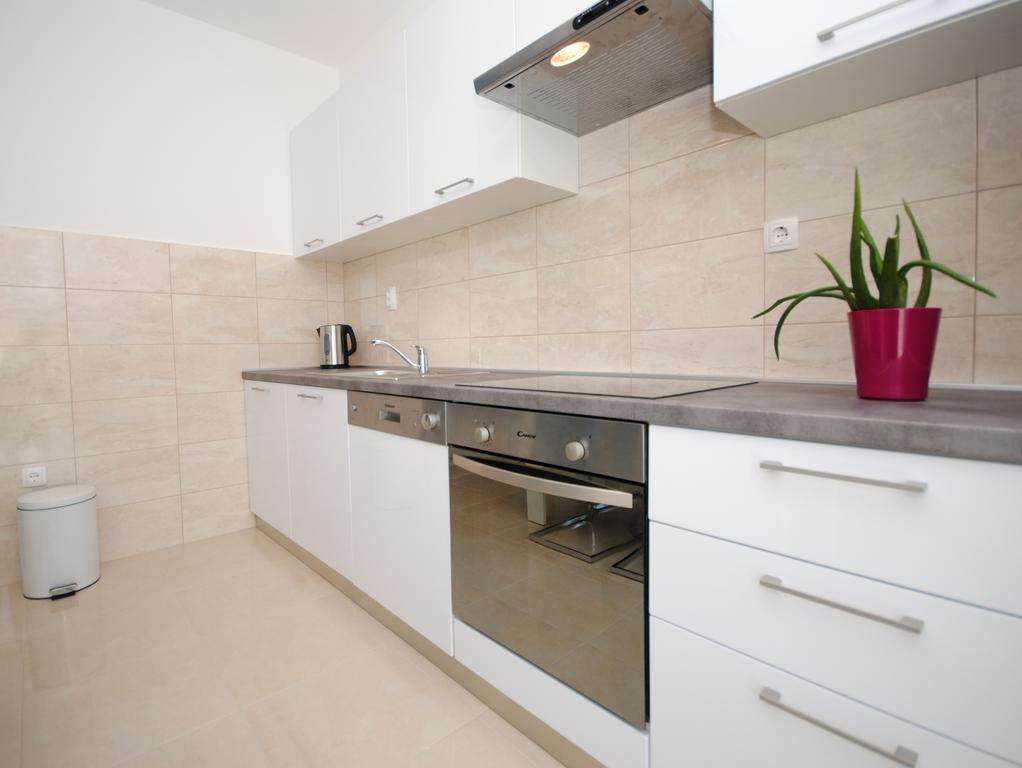 Kaštela Apartments Valeria מראה חיצוני תמונה