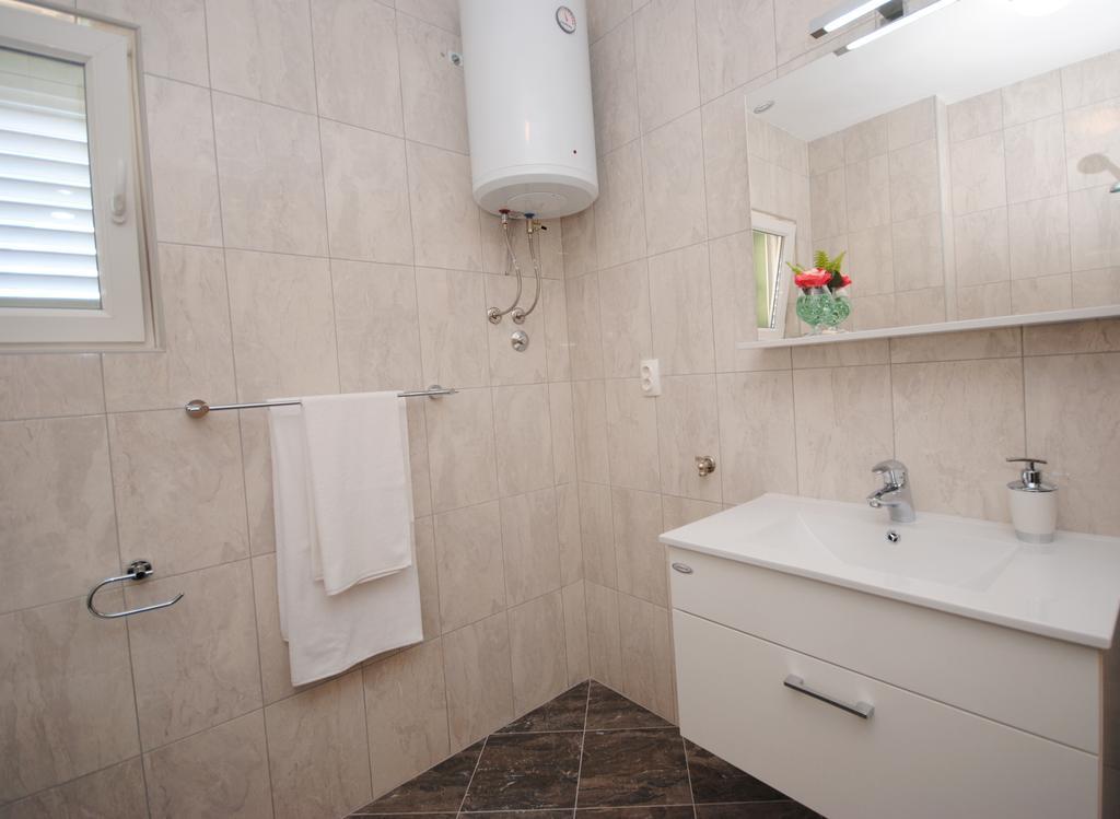 Kaštela Apartments Valeria מראה חיצוני תמונה